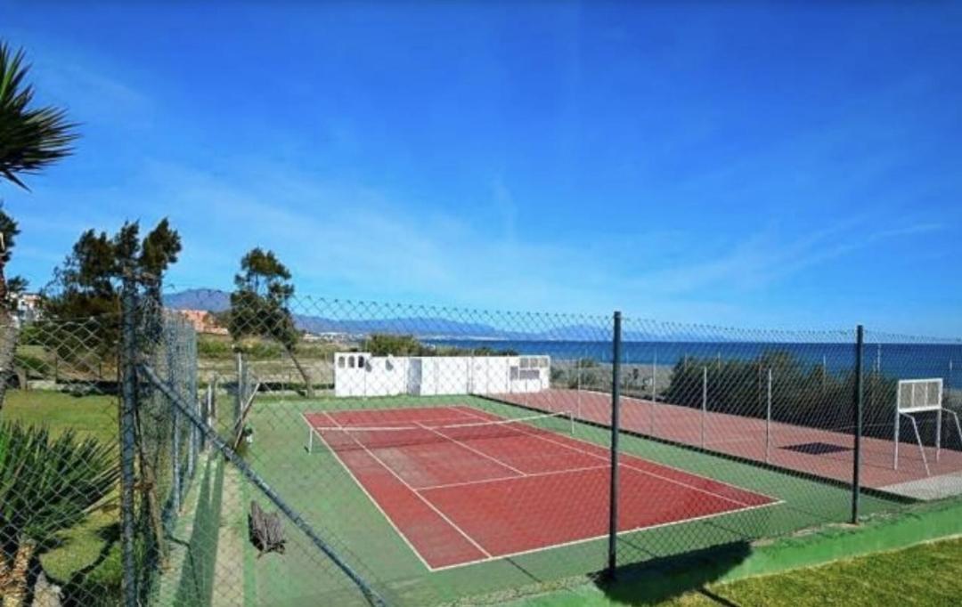 Castillo de Sabinillas Aldea Beach, Manilva מראה חיצוני תמונה